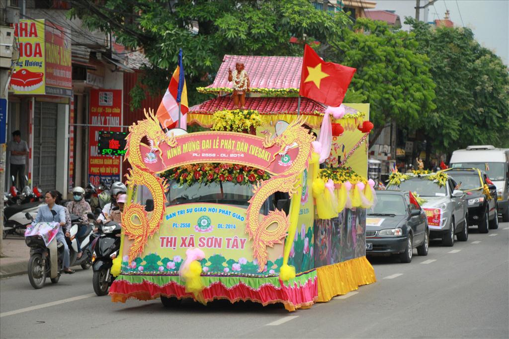 Đại Lễ Phật Đản- Vesak- PL 2558- DL 2014 tại thị xã Sơn Tây