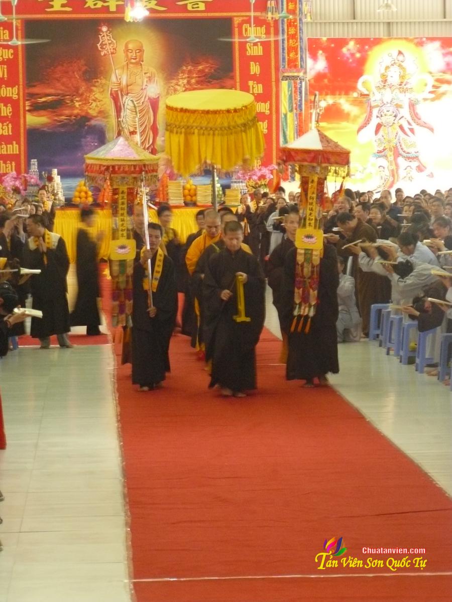 Đại lễ Vu Lan - Pháp hội Trung Phong Tam Thời Hệ Niệm 2013 - Chùa Khai Nguyên