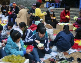 Anh-Phap-Hoi-Trung-Phong-Tam-Thoi-He-Niem-Chua-Tan-Vien-12-10-2011-IMG-0533.jpg