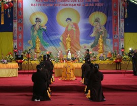 Anh-Phap-Hoi-Trung-Phong-Tam-Thoi-He-Niem-Chua-Tan-Vien-12-10-2011-IMG-0507.jpg