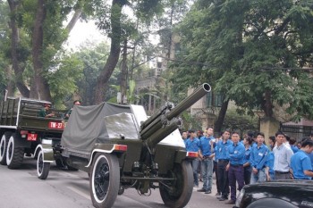 Cận cảnh Lựu pháo và xe đặc chủng diễn tập lễ tang Đại tướng